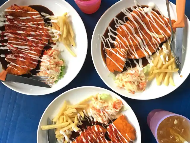 D'Taman Pelangi Chicken Chop RM3.90 Food Photo 10