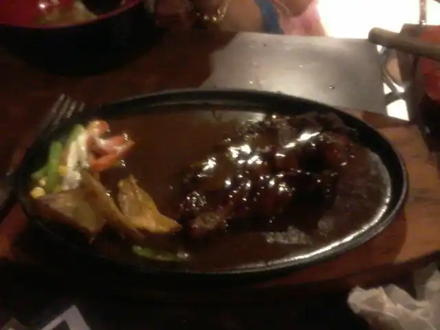 Gambar Makanan Steak Roso 2