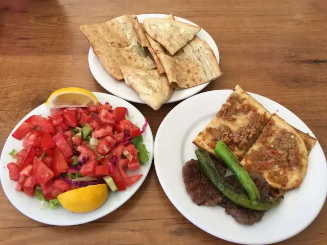 Sivas Etli Pide & Köfte'nin yemek ve ambiyans fotoğrafları 10