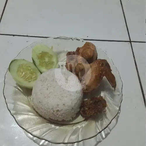 Gambar Makanan Ayam Geprek Dan Ayam Goreng Rizky, Selomulyo Mukti Barat 18