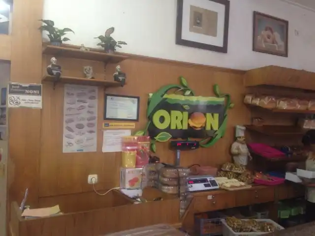 Gambar Makanan Toko Roti Orion 9