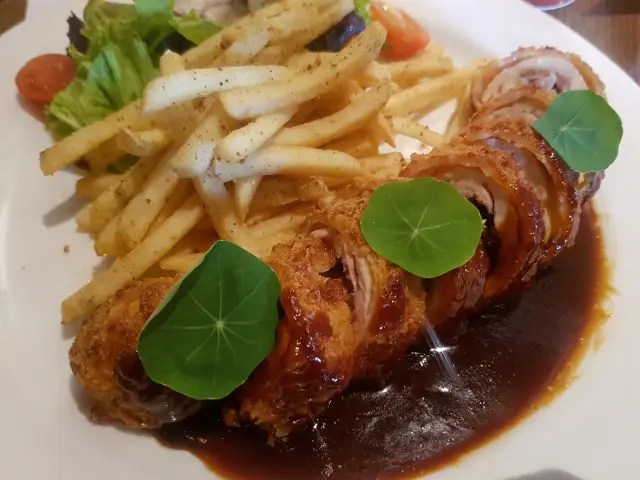 Gambar Makanan Acta Brasserie 10