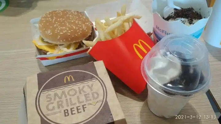 McDonald's & McCafe PKNS PJ DT Food Photo 16