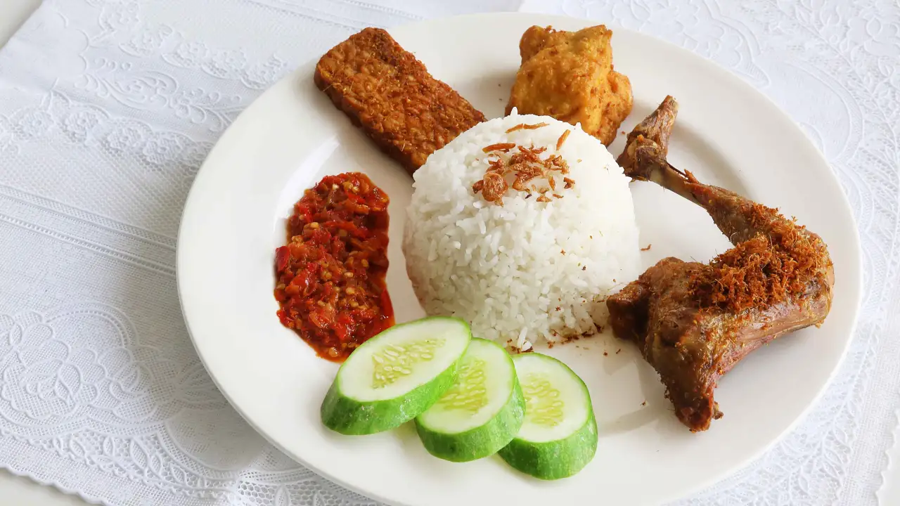 Nasi Ayam Budu