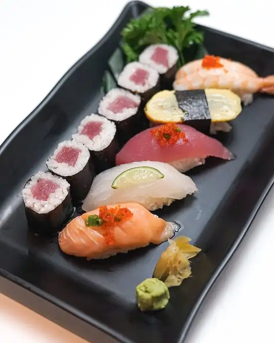 Gambar Makanan Sankyoudai Sushi 7