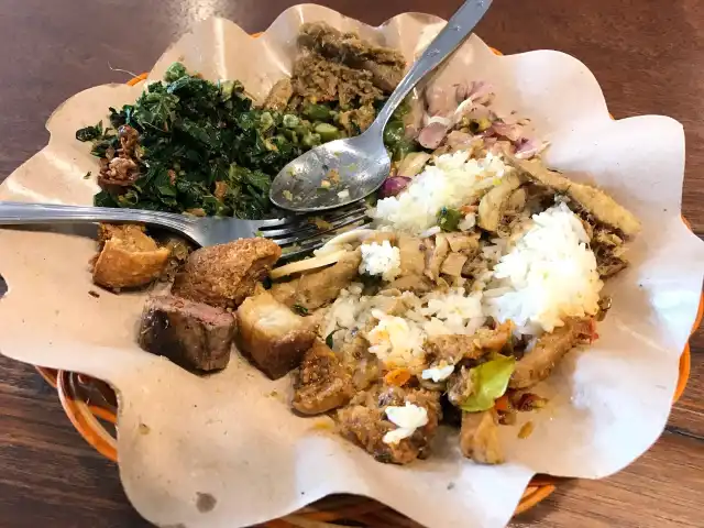 Gambar Makanan Warung Khas Bali Sukawati 3