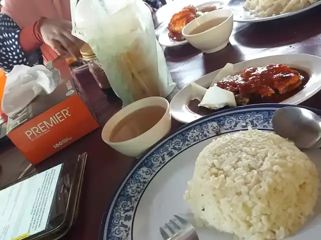 Medan Selera Jalan Pahang Food Photo 2