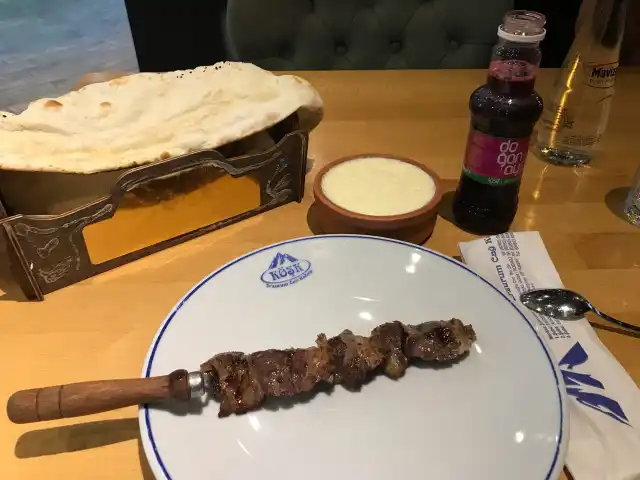 Köşk Cağ Kebap Restoranı'nin yemek ve ambiyans fotoğrafları 17