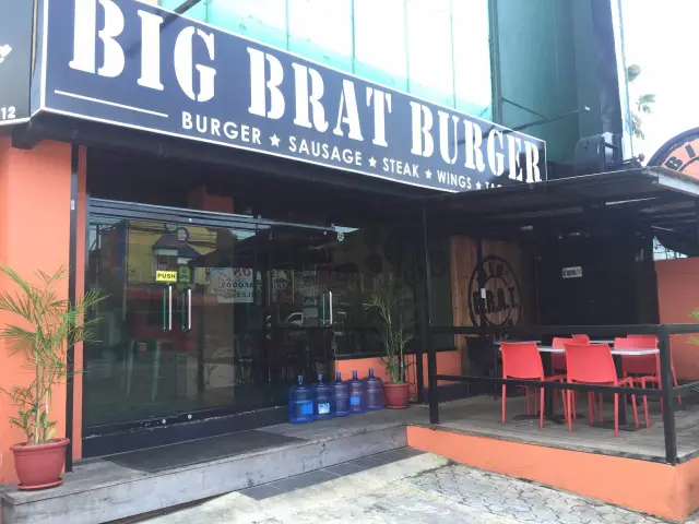 Big Brat Burger Food Photo 2