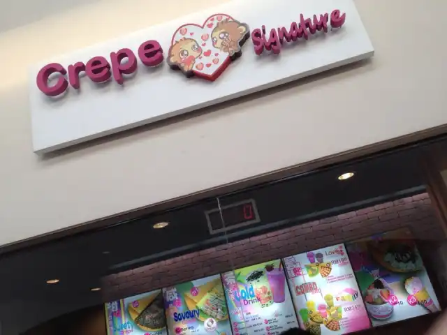 Crepe Signature Food Photo 8