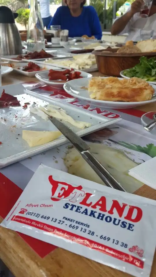 Gölet Etland'nin yemek ve ambiyans fotoğrafları 17