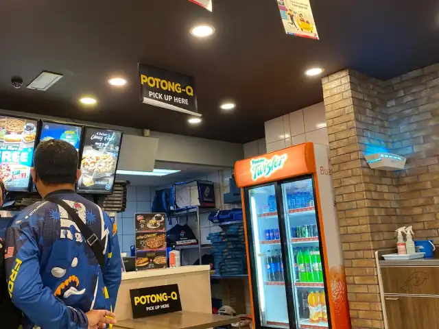 Domino's Pizza