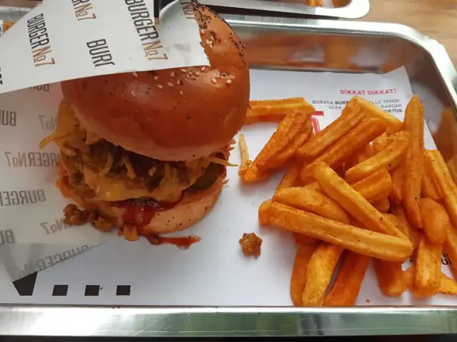 Burger No 7'nin yemek ve ambiyans fotoğrafları 4