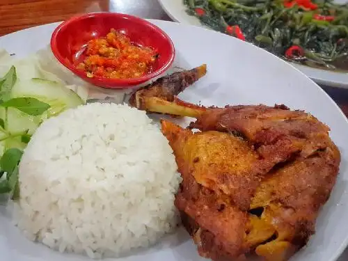 Ayam Penyet Surabaya 10K, Banjarbaru