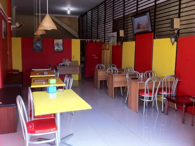 Gambar Makanan IX Cinema Cafe 3