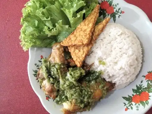 Ayam Penyet Cabe Ijo