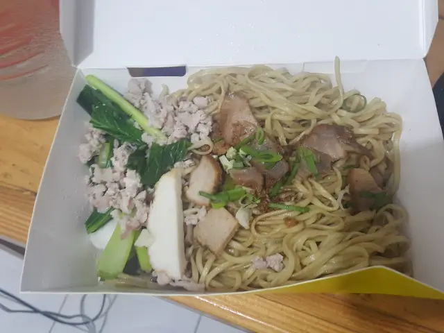 Gambar Makanan Bakmi Ahiung Khas Jambi 6