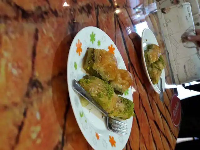 Melekoğlu Baklava & Börek'nin yemek ve ambiyans fotoğrafları 9