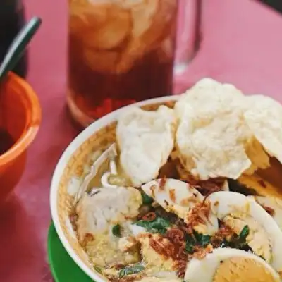 Soto Banjar Nyaman Banar, Kadrie Oening