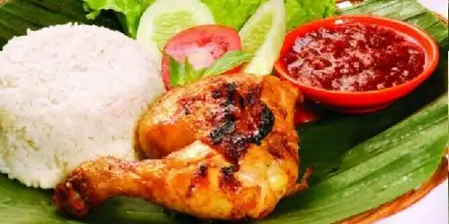 Ayam Bebek Bakar Kuningan, Cikarang