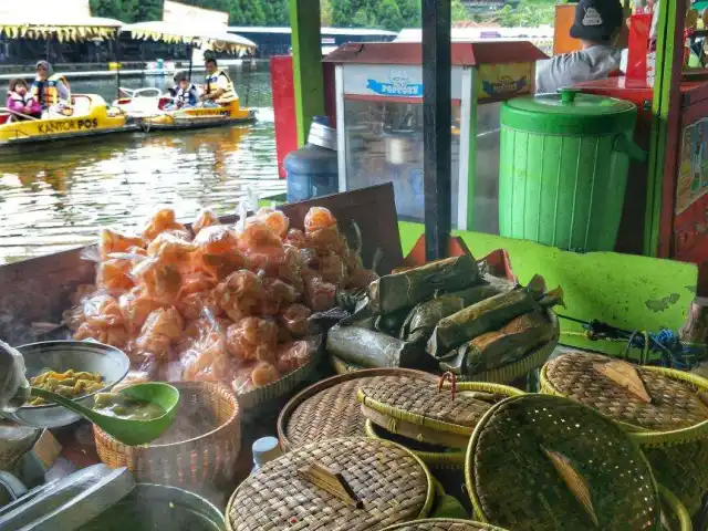 Gambar Makanan Lontong Kari 5