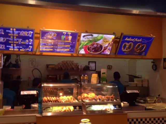 Auntie Anne's Food Photo 15