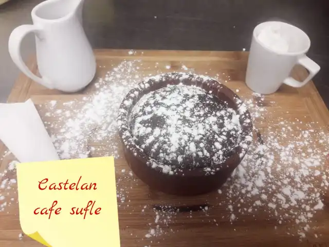 Castelan Cafe'nin yemek ve ambiyans fotoğrafları 13