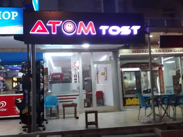 Atom Tost'nin yemek ve ambiyans fotoğrafları 1