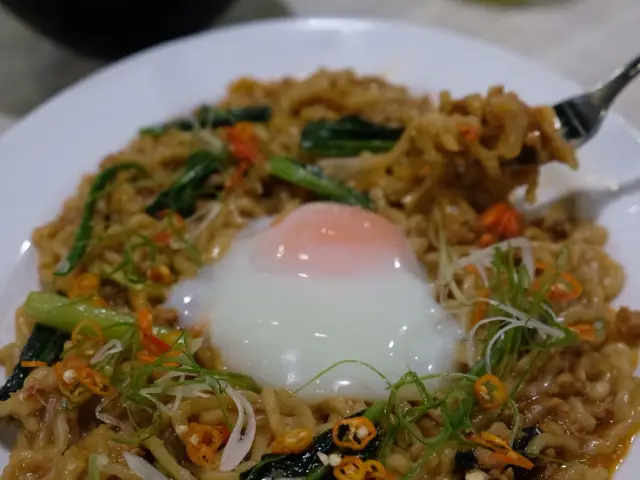 Gambar Makanan Nanami Ramen - Hotel Ibis Budget Jakarta Cikini 2