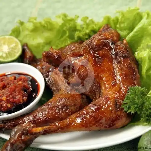 Gambar Makanan Ayam Goreng , Salad Buah , Sop Buah, Warung Kyla, Babakan Ciparay 11