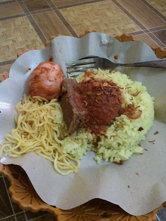 Gambar Makanan Nasi Kuning H Daud 2