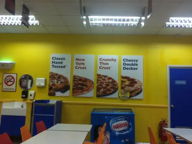 Domino's Pizza Food Photo 2