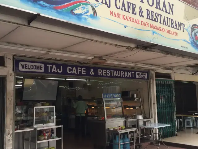 Taj Cafe & Restaurant Food Photo 2