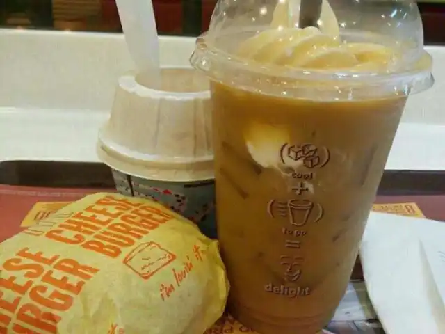 Gambar Makanan McDonald's 16