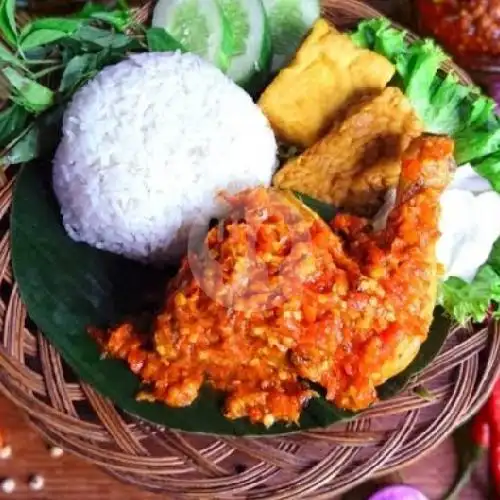 Gambar Makanan Ayam Penyet Yuna Yummy, Terusan Cibogo Atas 17