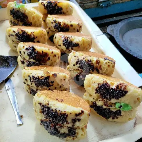 Gambar Makanan MARTABAK FORTUNA,PUKIS DAN PUTRI AYU  3