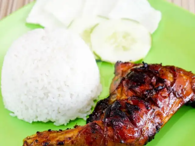 Gambar Makanan Ayam Goreng Surasama, Suryanata 16