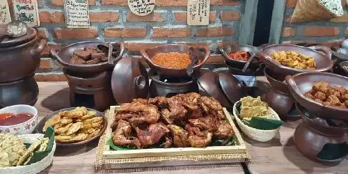 360 Warung Makan, HOS Cokroaminoto