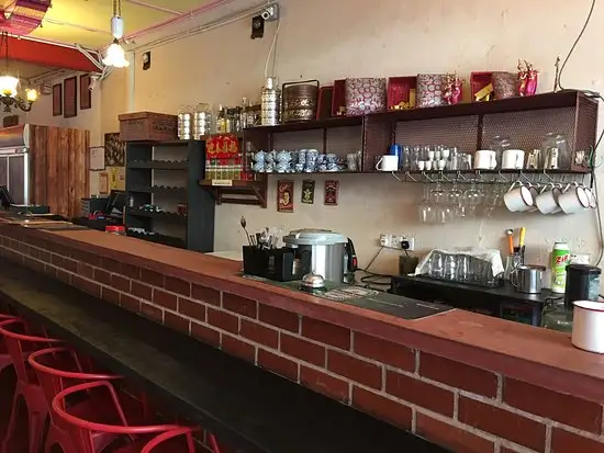 TukTuk Kitchen & Bar