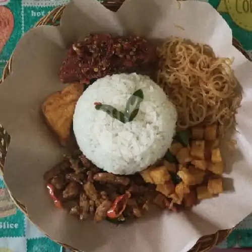 Gambar Makanan Nasi Jinggo Bu Dian, Legian 6
