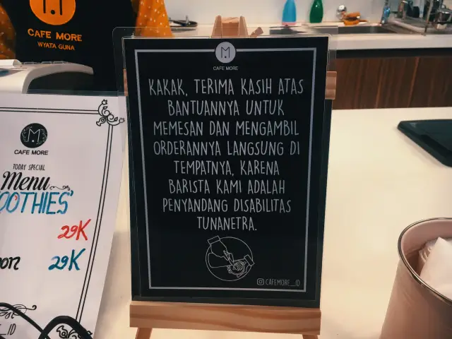 Gambar Makanan Cafe More Wyataguna 8