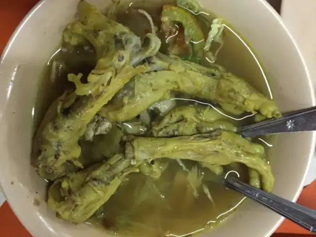 Gambar Makanan Soto Ceker Suroboyo 2