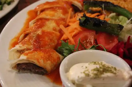 Medi Şark Sofrası'nin yemek ve ambiyans fotoğrafları 16