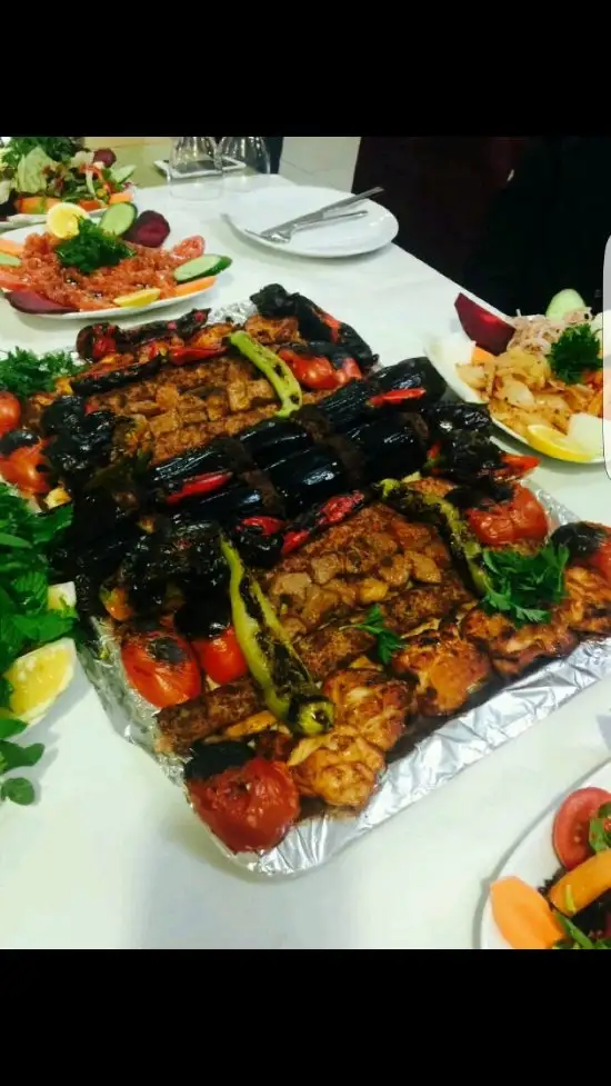 Oz Adana Patlican Kebap'nin yemek ve ambiyans fotoğrafları 27