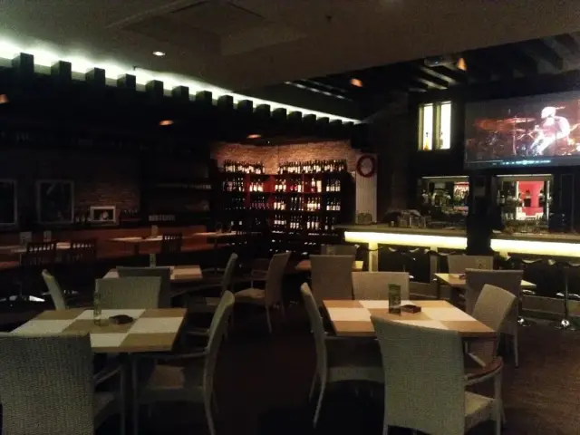 Gambar Makanan Cantare F-KTV & Bistro 4