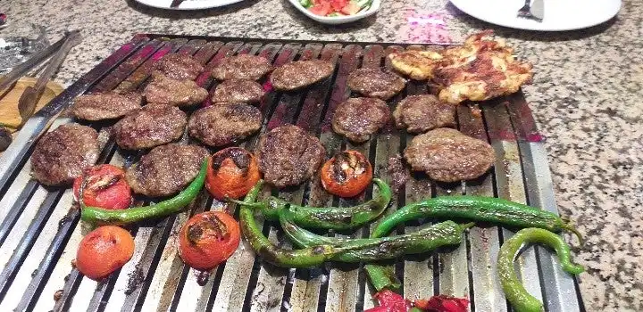 Mesut Kolcuoğulları Et Mangal'nin yemek ve ambiyans fotoğrafları 4