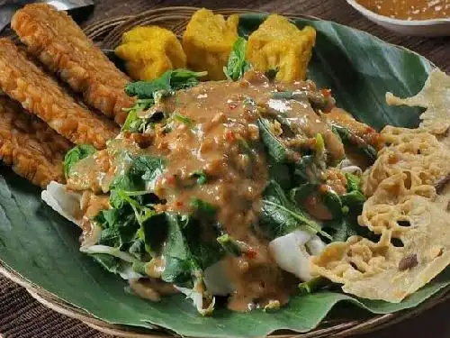 Nasi Pecel Dan Nasi Sambelan Ananda, Losari Barat Gang 01