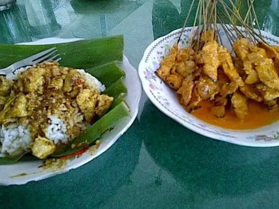 Gambar Makanan Nasi Tahu & Sate Srepeh Bu Slamet 2