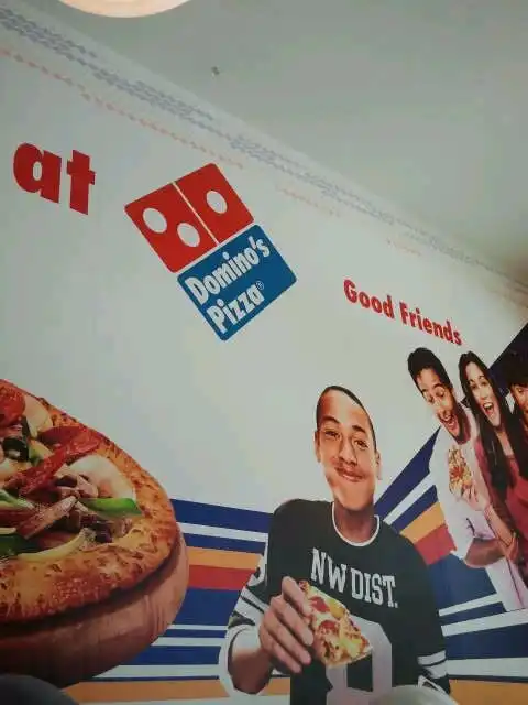 Domino's Pizza Food Photo 4