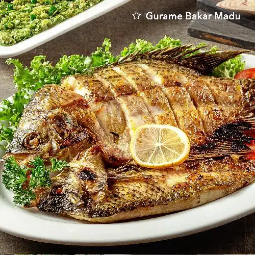 Gambar Makanan Ikan Bakar Teras Koering Live Seafood 4